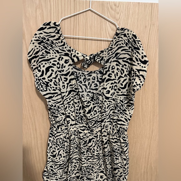 Leopard print romper - Picture 2 of 3